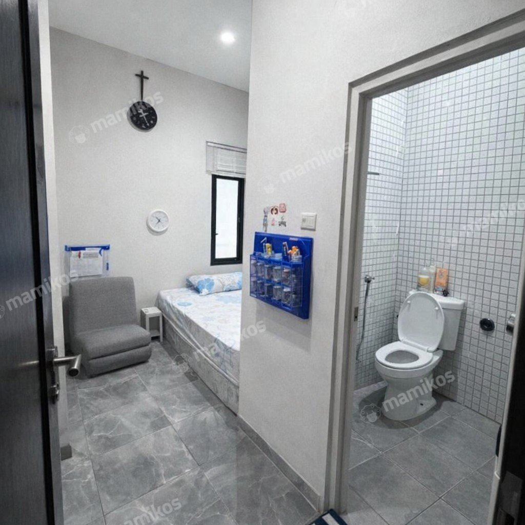 Rumah 4 Kamar Tidur 4 Kamar Mandi 2 Lantai Metland Puri Jakarta Barat - Photo 4