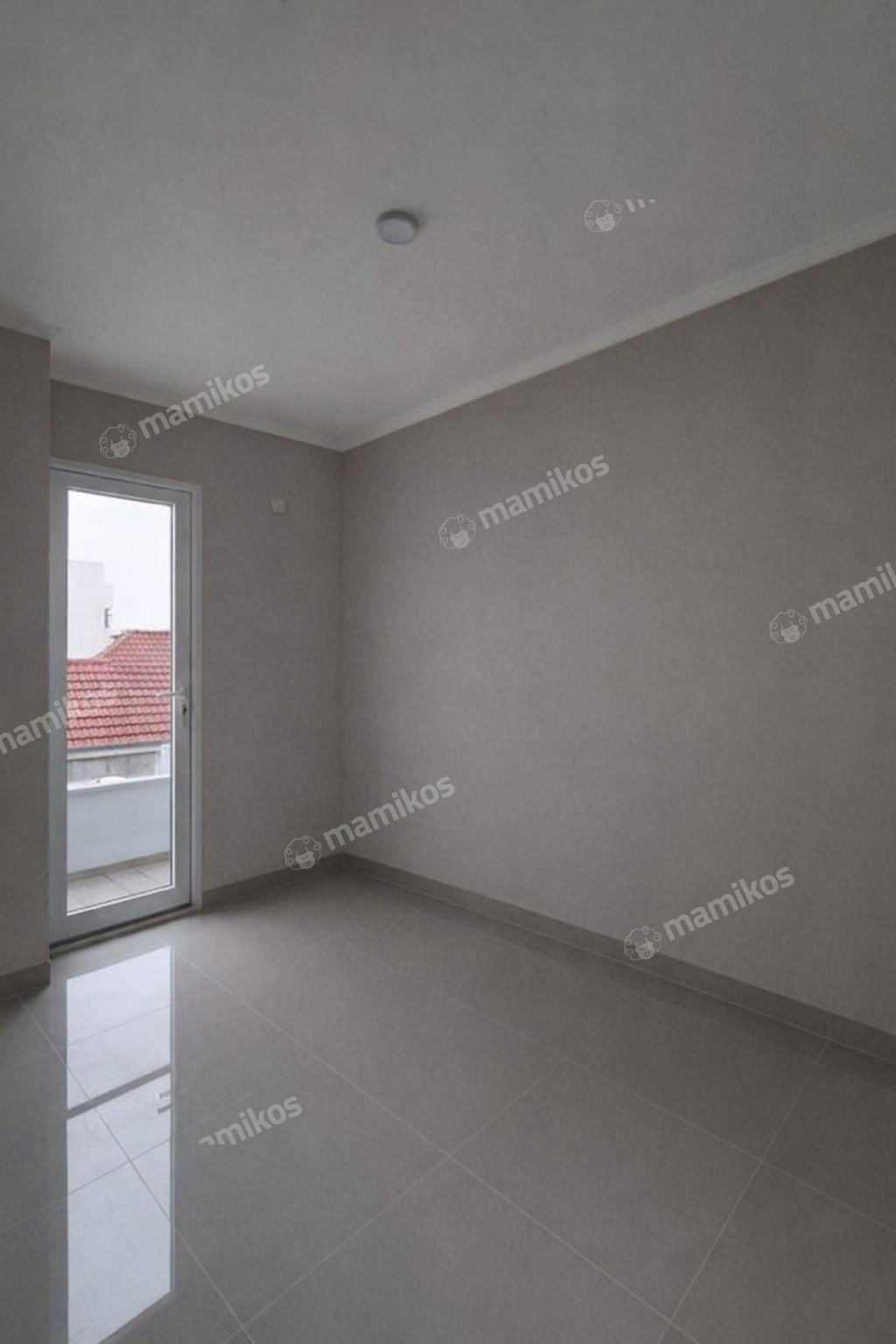 Rumah Sertifikat HGB 3 Kamar Tidur 2 Kamar Mandi Duri Kosambi Jakarta Barat - Photo 4
