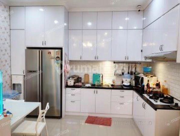 Rumah Sertifikat SHM 3 Kamar Tidur 2 Kamar Mandi Pantai Indah Kapuk Jakarta Utara - Photo 2