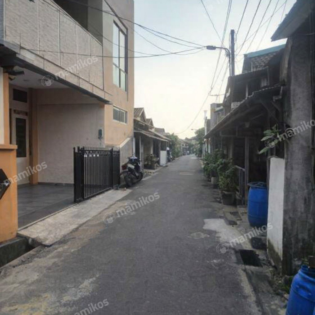 Rumah Sertifikat SHM 3 Kamar Tidur 3 Kamar Mandi Cakung Jakarta Timur - Photo 3