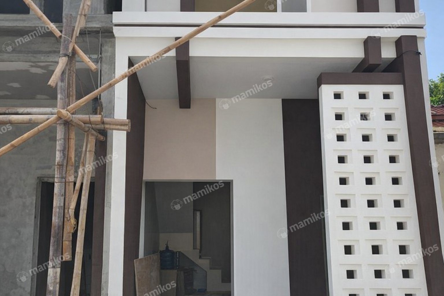 Rumah Baru Sertifikat SHM 2 Kamar Tidur Jatinegara Jakarta Timur