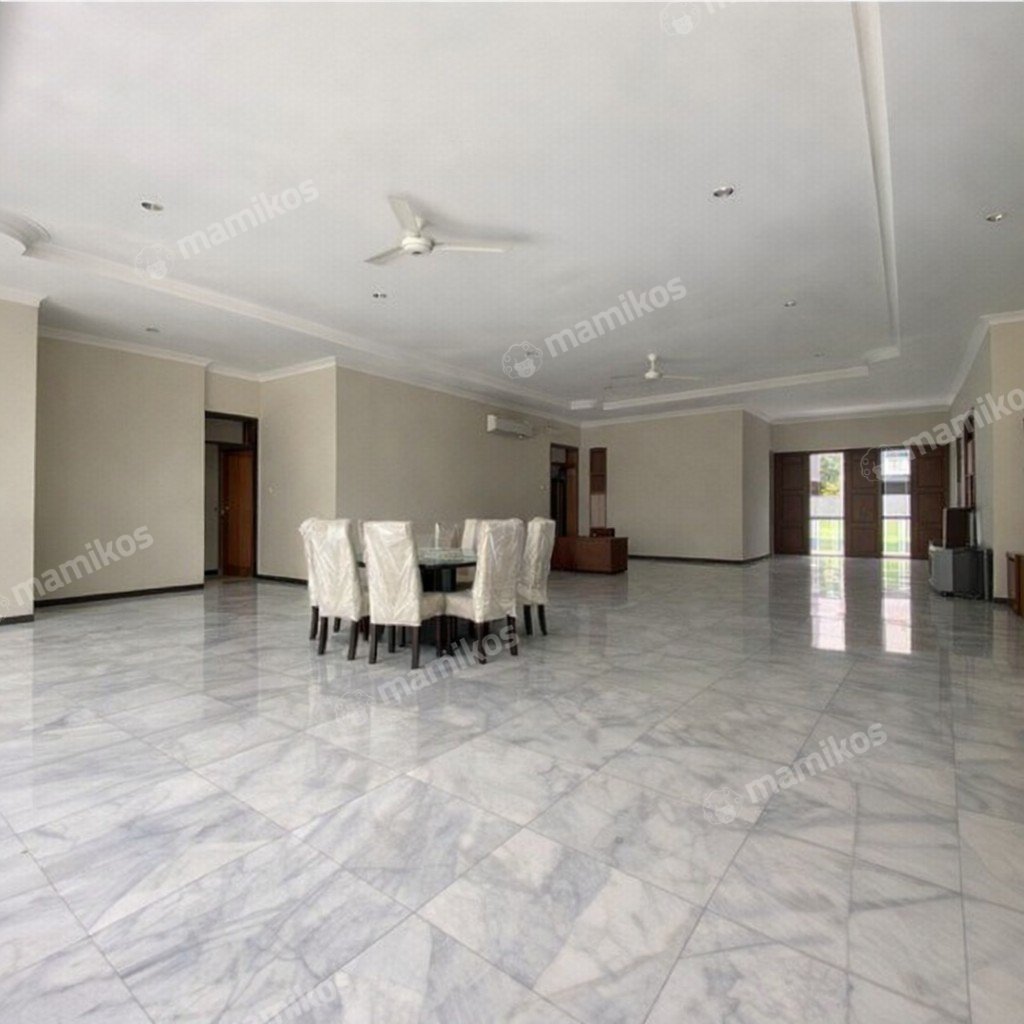 Rumah Sertifikat SHM 5 Kamar Tidur 4 Kamar Mandi Cipete Jakarta Selatan - Photo 4