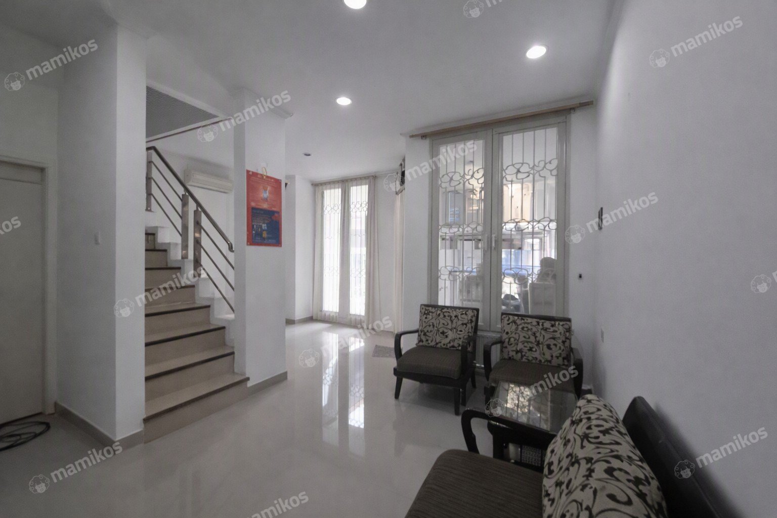 Rumah Sertifikat SHM 3 Kamar Tidur 2 Kamar Mandi Taman Grisenda Jakarta Utara - Photo 3