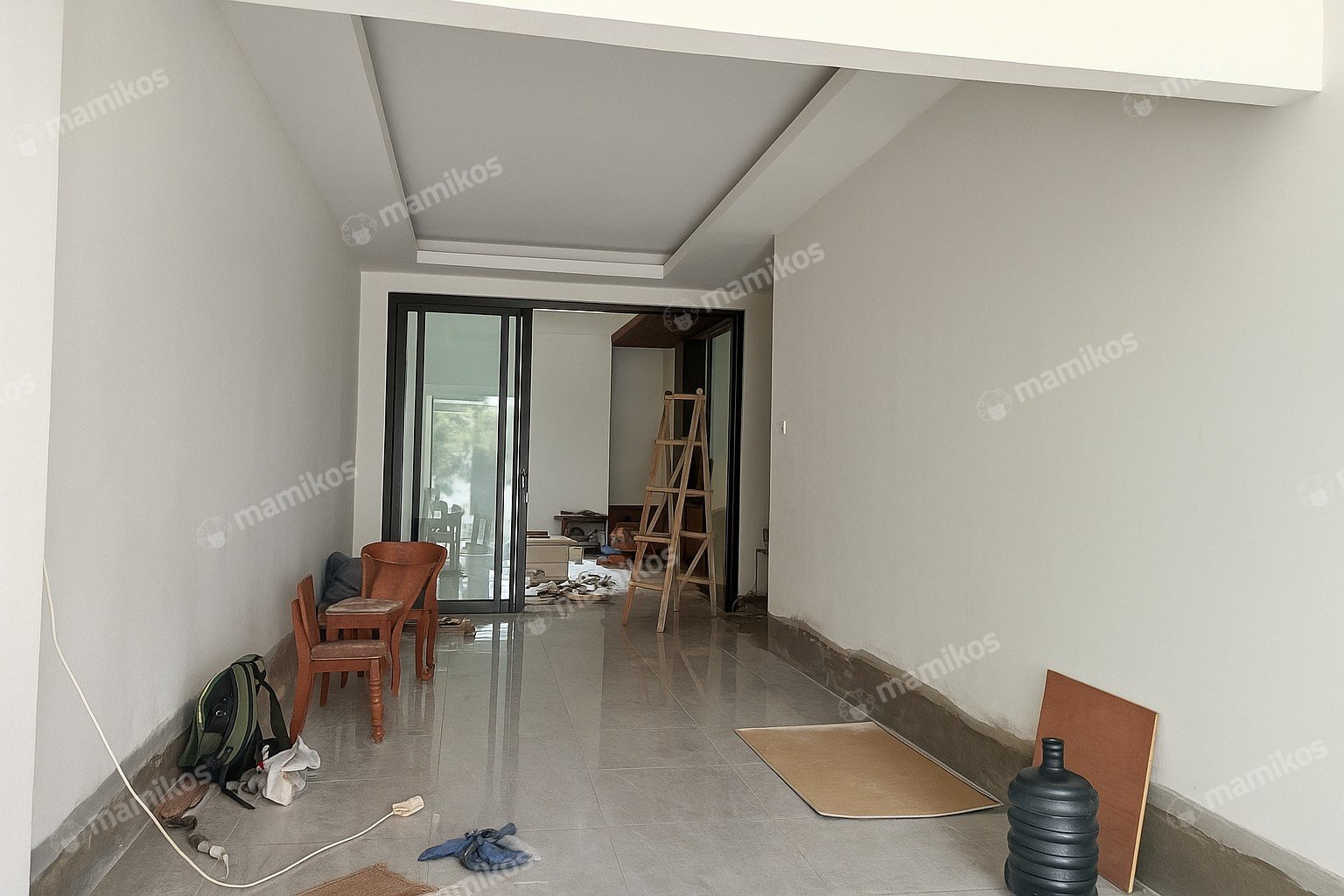 Rumah Sertifikat SHM 5 Kamar Tidur 4 Kamar Mandi Permata Buana Jakarta Barat - Photo 3