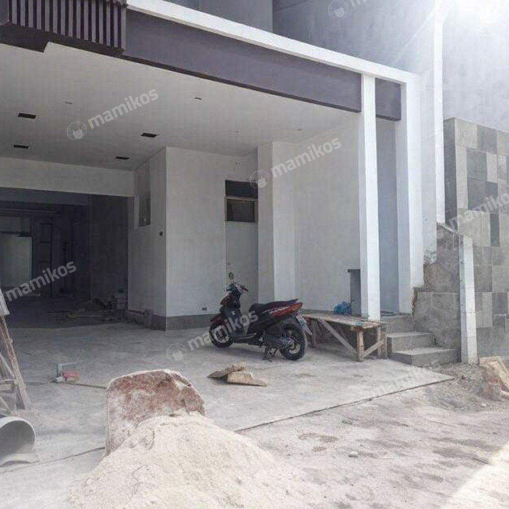 Rumah Sertifikat SHM 5 Kamar Tidur 4 Kamar Mandi Permata Buana Jakarta Barat - Photo 5