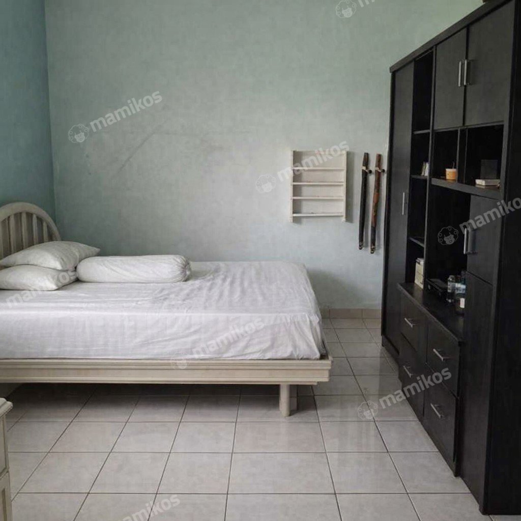 Rumah Sertifikat SHM 4 Kamar Tidur 4 Kamar Mandi Tomang Jakarta Barat - Photo 4