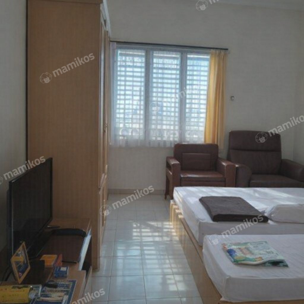 Rumah Sertifikat SHM 4 Kamar Tidur 4 Kamar Mandi Tomang Jakarta Barat - Photo 5