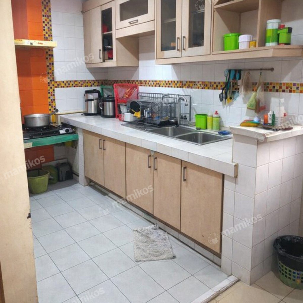 Rumah Sertifikat SHM 5 Kamar Tidur 4 Kamar Mandi Cilandak Jakarta Selatan - Photo 5
