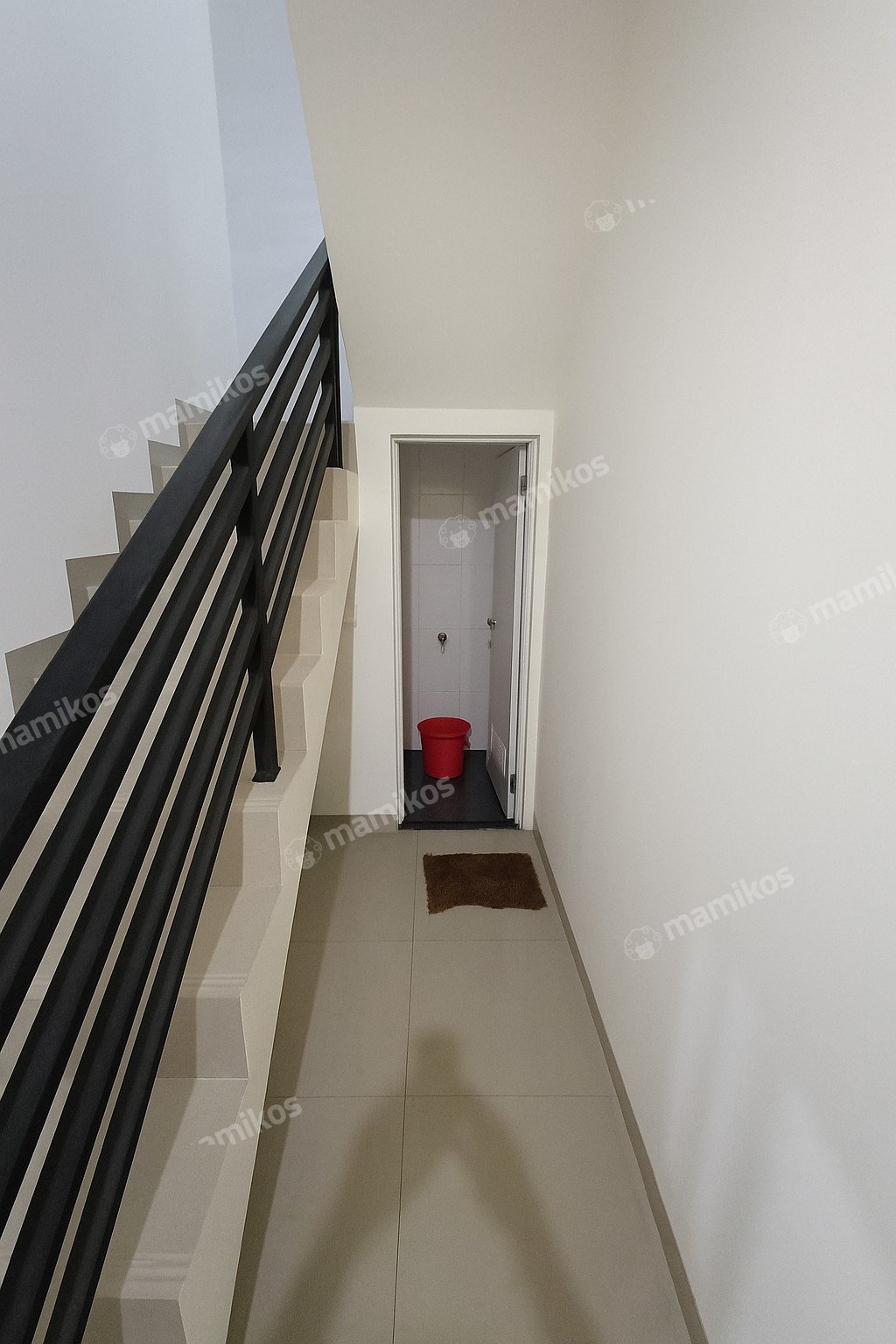 Rumah Sertifikat SHM 4 Kamar Tidur 4 Kamar Mandi Joglo Jakarta Barat - Photo 3