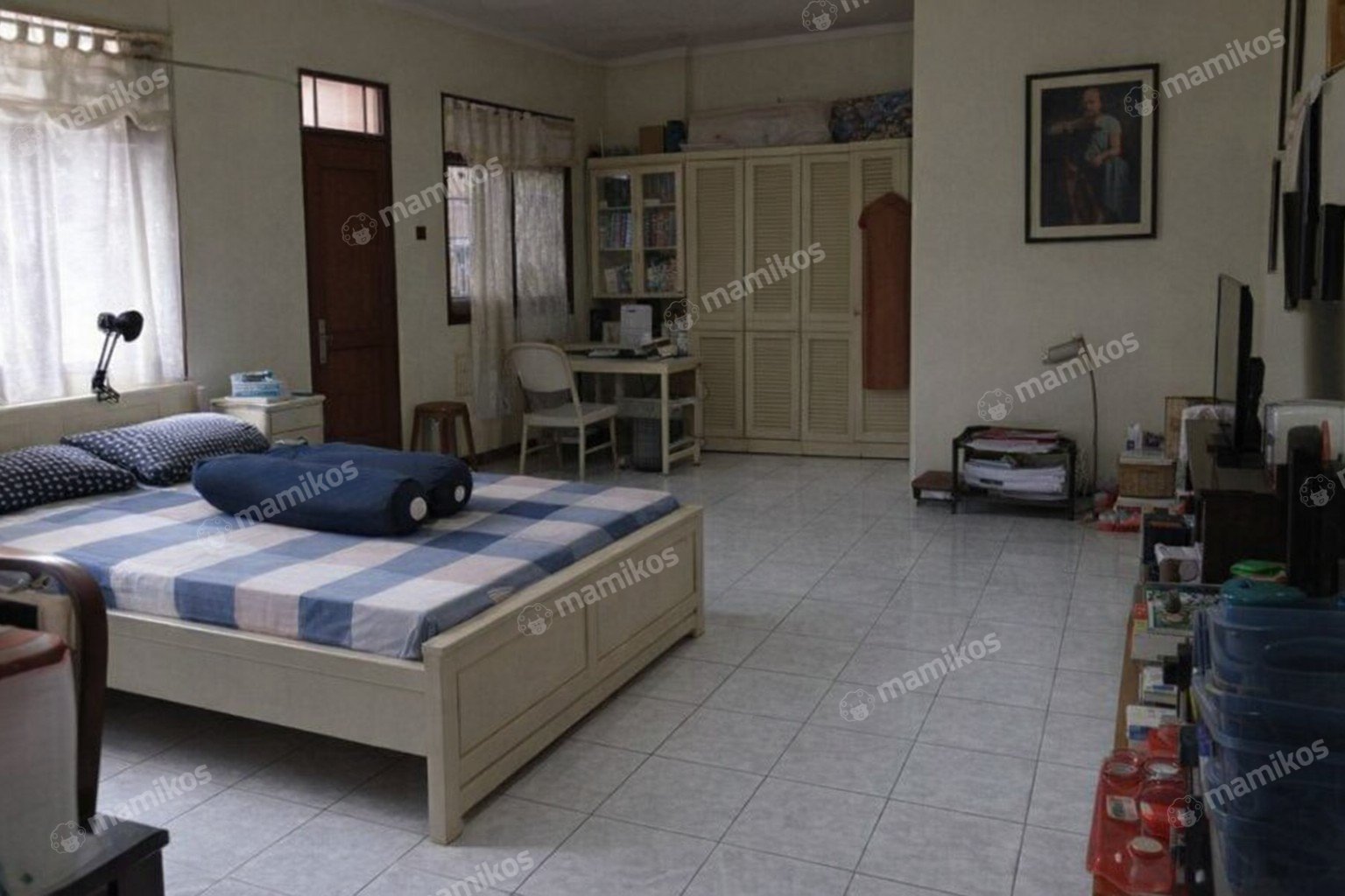 Rumah 6 Kamar Tidur 4 Kamar Mandi 2 Lantai Cilandak Jakarta Selatan - Photo 4
