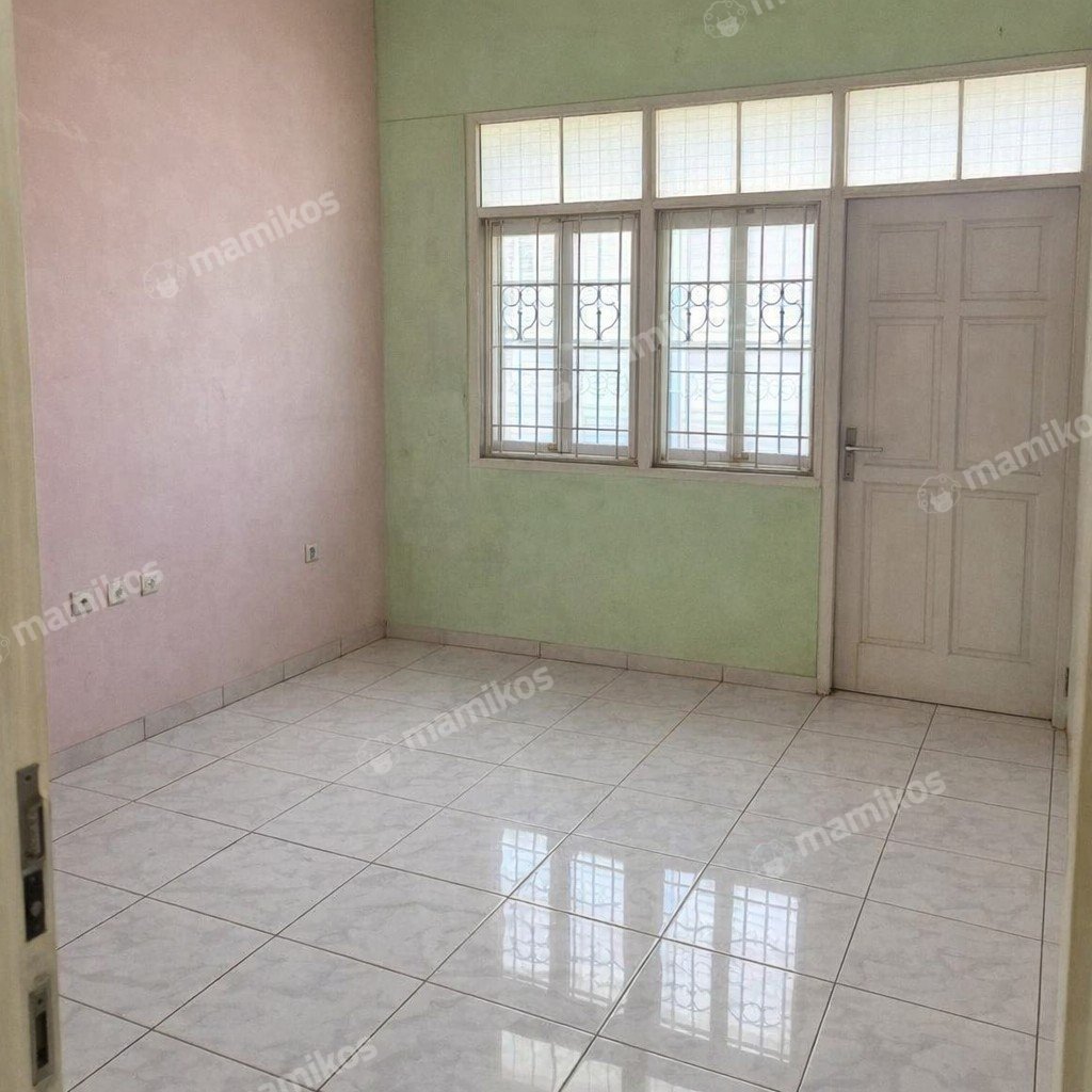 Rumah Sertifikat SHM 5 Kamar Tidur 4 Kamar Mandi Muara Karang Jakarta Utara - Photo 4