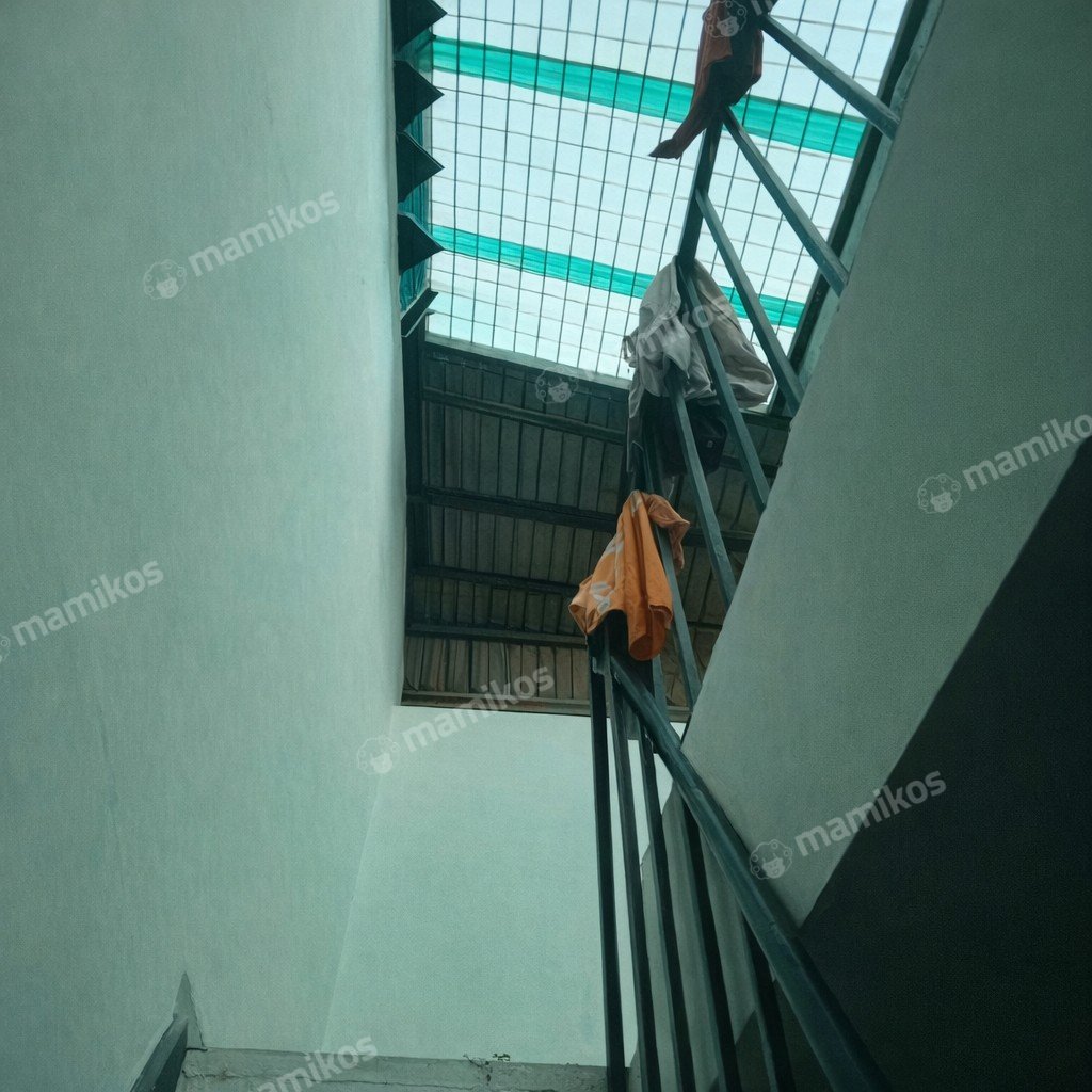 Rumah Sertifikat SHM 2 Kamar Tidur 1 Kamar Mandi Kelapa Gading Jakarta Utara - Photo 5