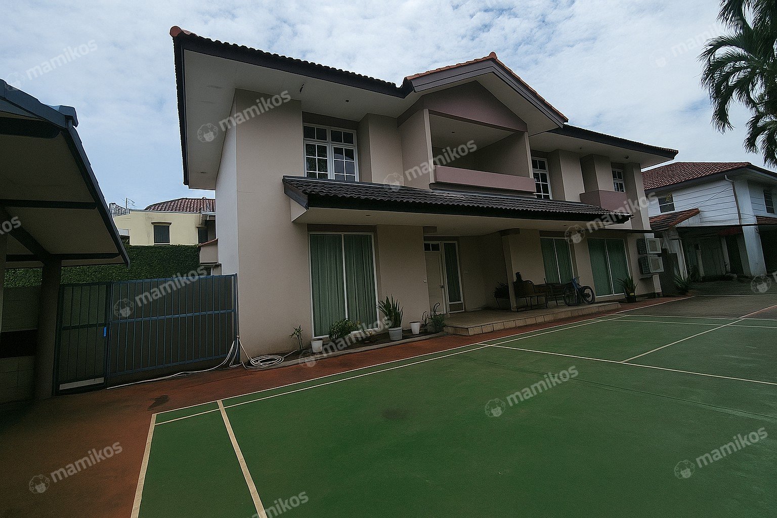 Rumah Sertifikat SHM 4 Kamar Tidur 4 Kamar Mandi Cipete Jakarta Selatan