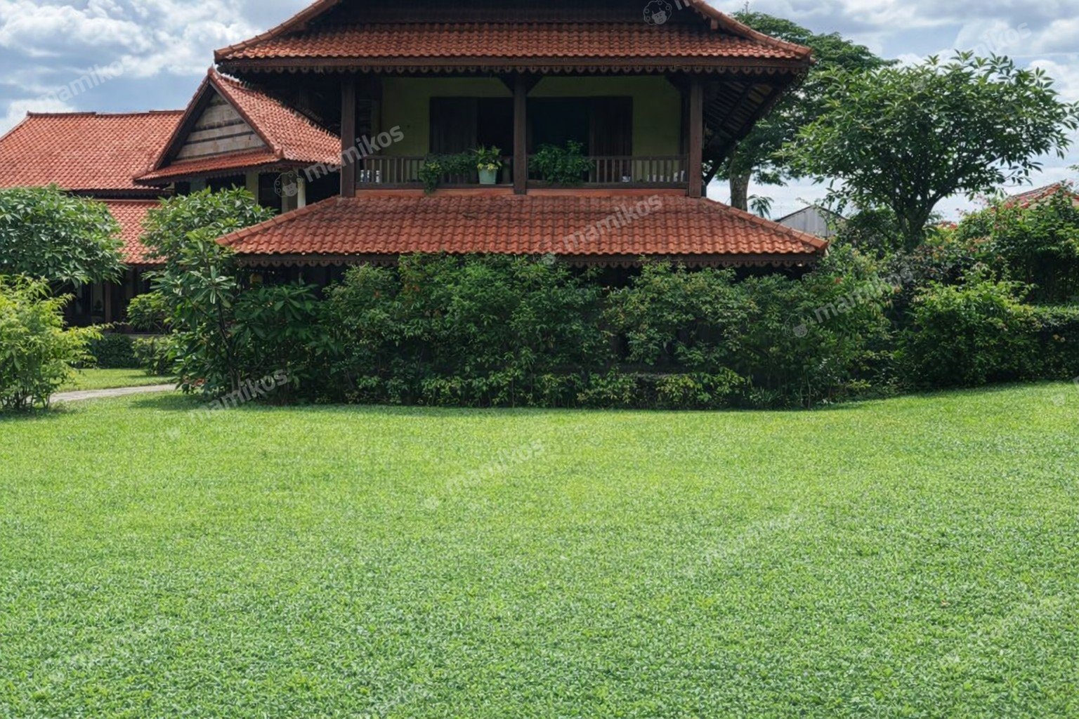 Rumah Sertifikat SHM 5 Kamar Tidur 5 Kamar Mandi Cirendeu Jakarta Selatan