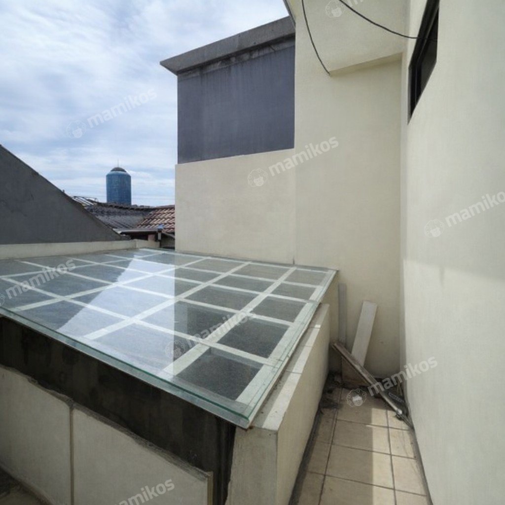 Rumah Sertifikat SHM 5 Kamar Tidur 3 Kamar Mandi Kebon Jeruk Jakarta Barat - Photo 5