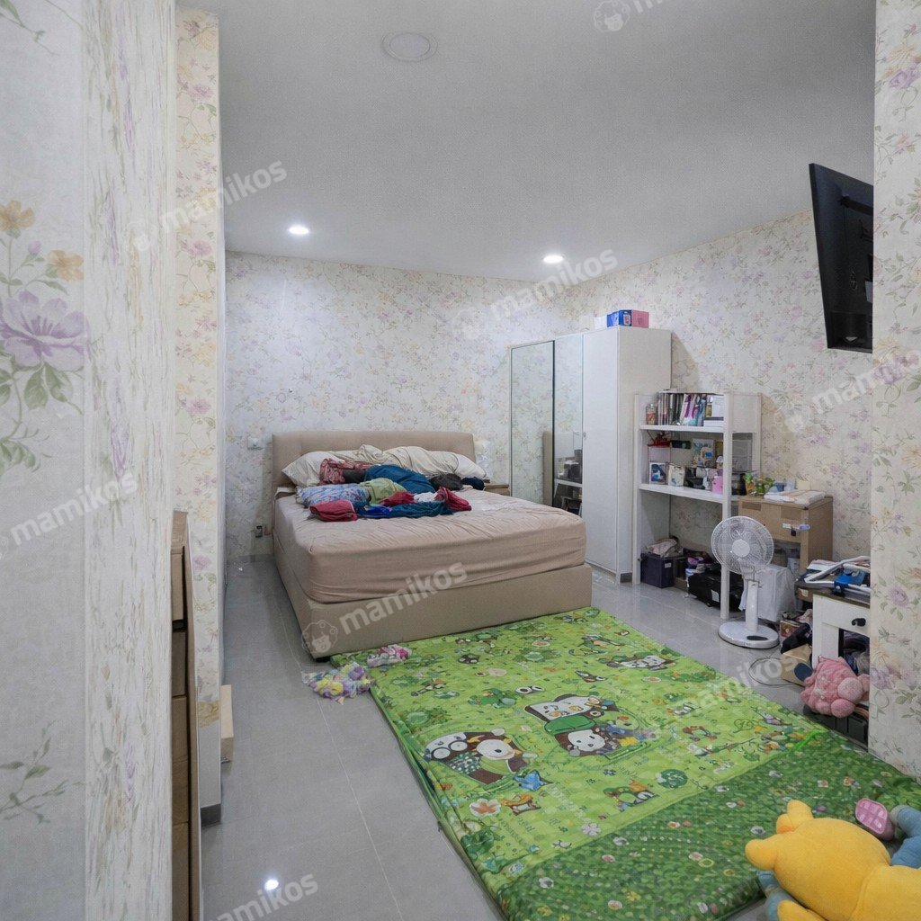 Rumah 4 Kamar Tidur 3 Kamar Mandi 2 Lantai Pegadungan Jakarta Barat - Photo 4