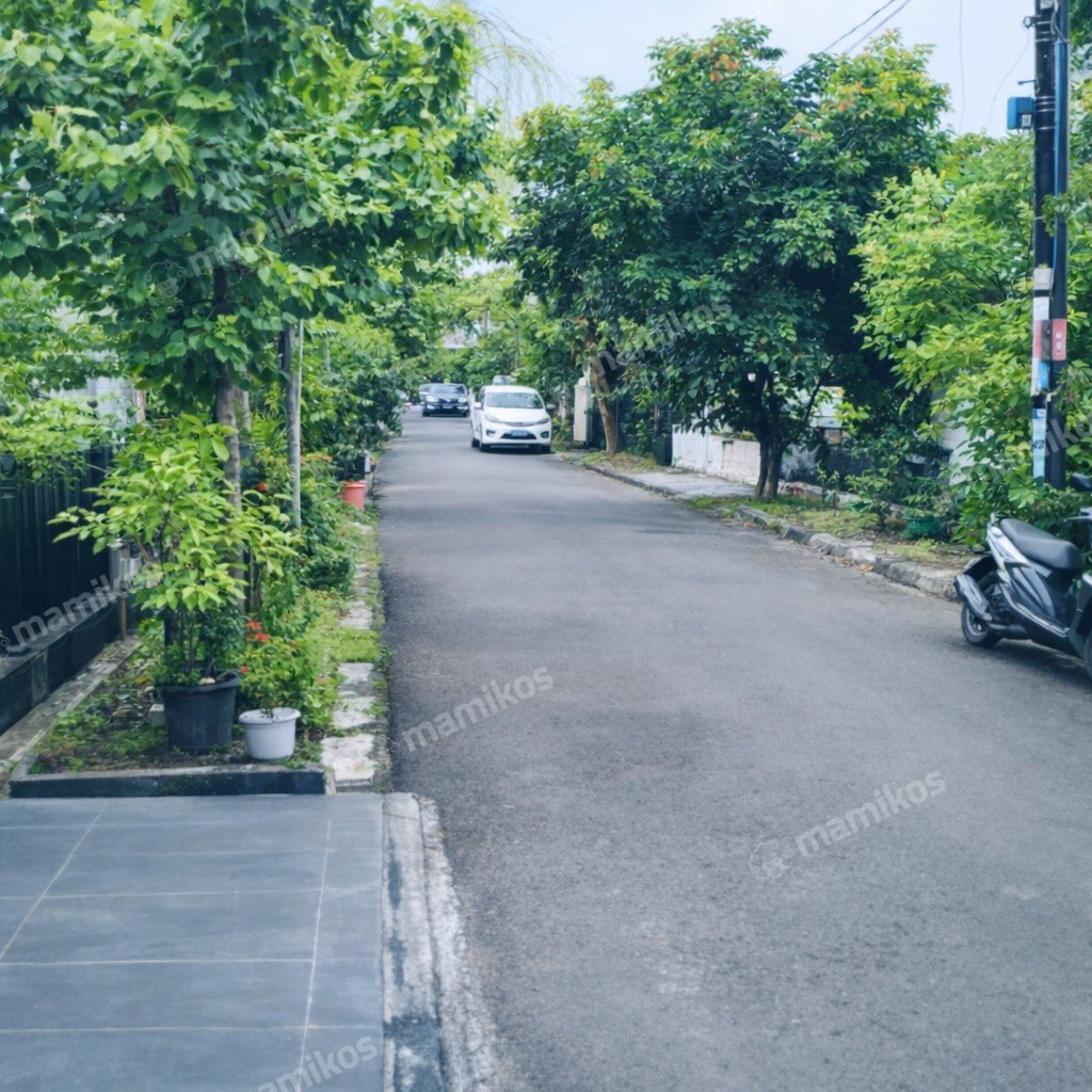 Rumah Sertifikat SHM 4 Kamar Tidur 3 Kamar Mandi Kalibata Jakarta Selatan - Photo 3
