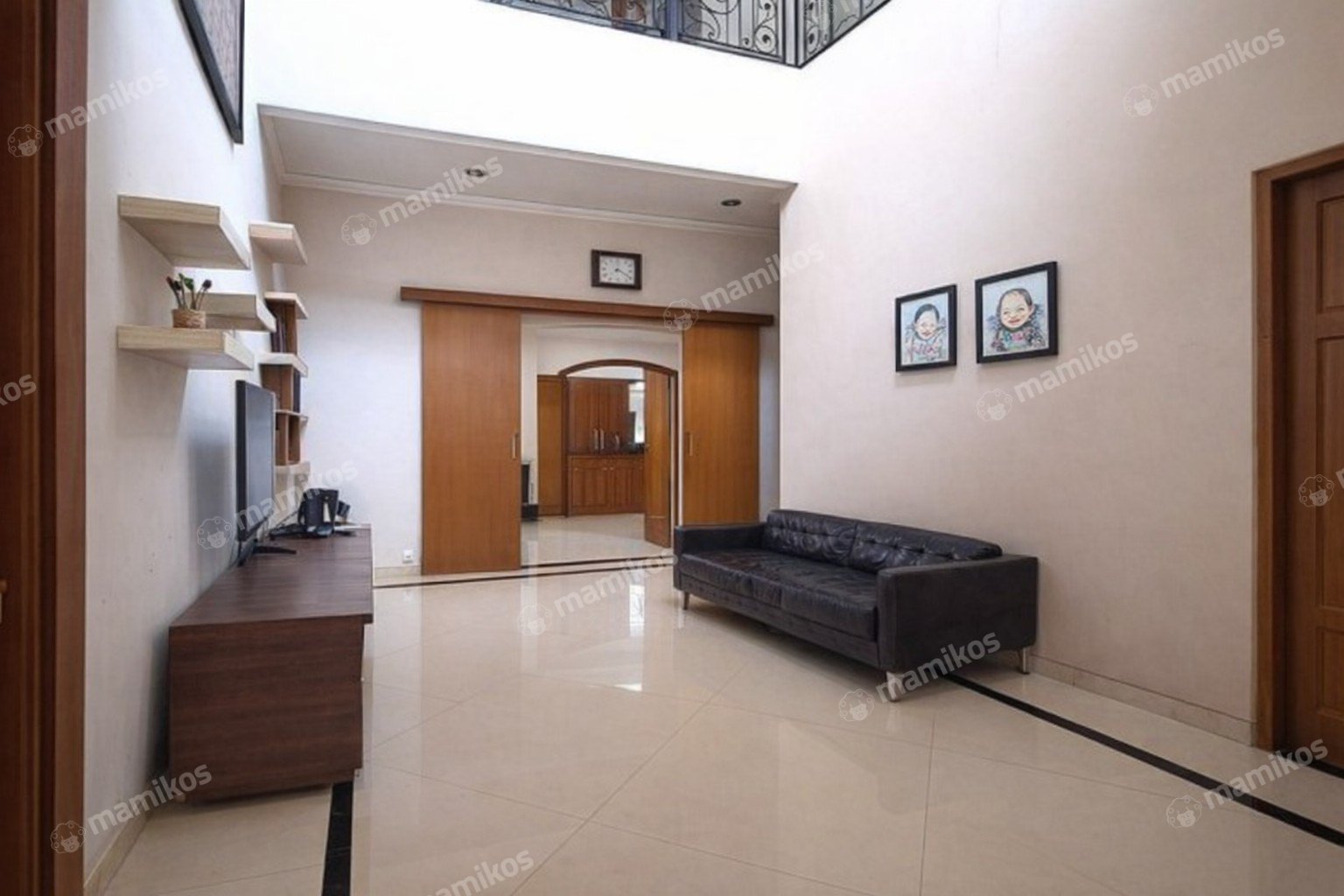 Rumah Sertifikat SHM 4 Kamar Tidur 2 Kamar Mandi Kav DKI Jakarta Barat