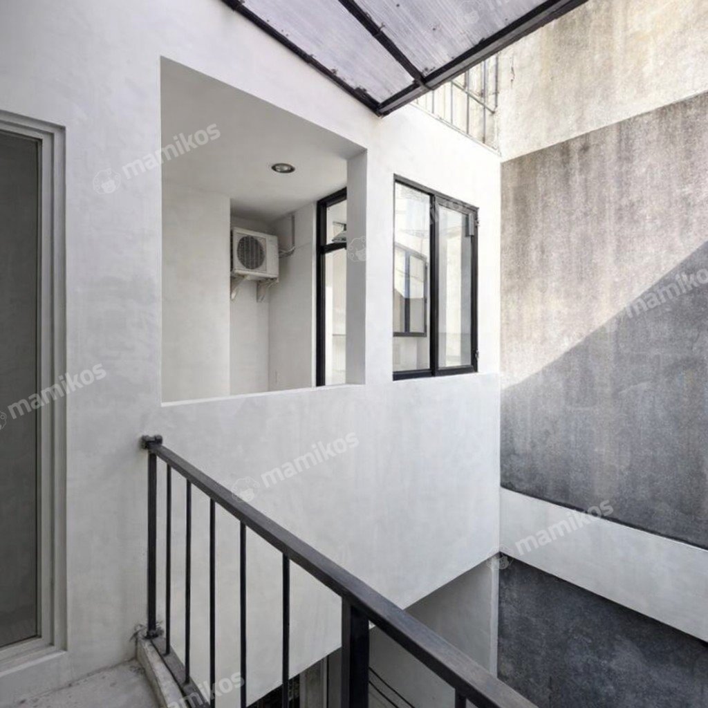 Rumah Sertifikat SHM 3 Kamar Tidur 3 Kamar Mandi Duren Sawit Jakarta Timur - Photo 5