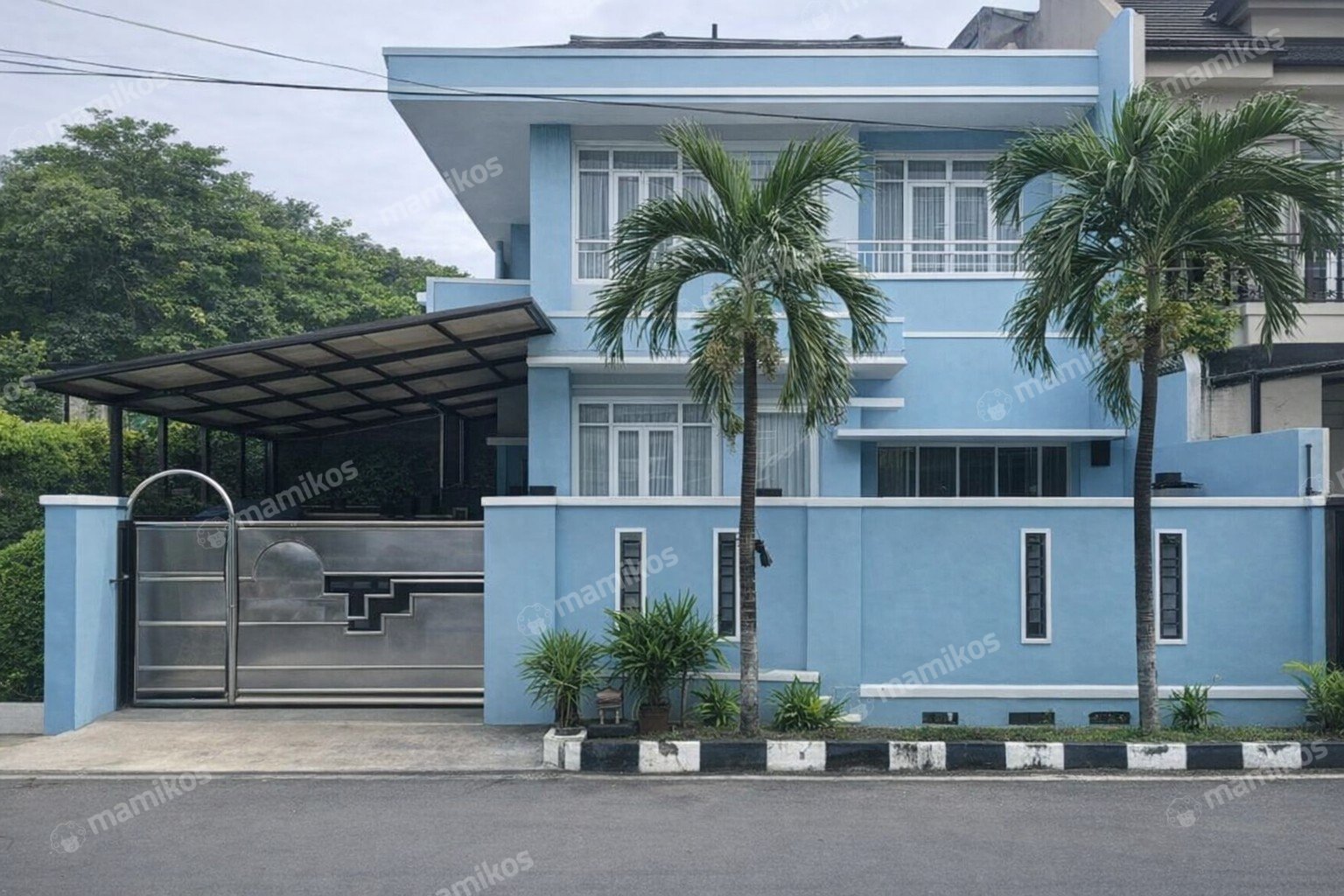 Rumah Sertifikat SHM 6 Kamar Tidur 4 Kamar Mandi Kebon Jeruk Jakarta Barat - Photo 2