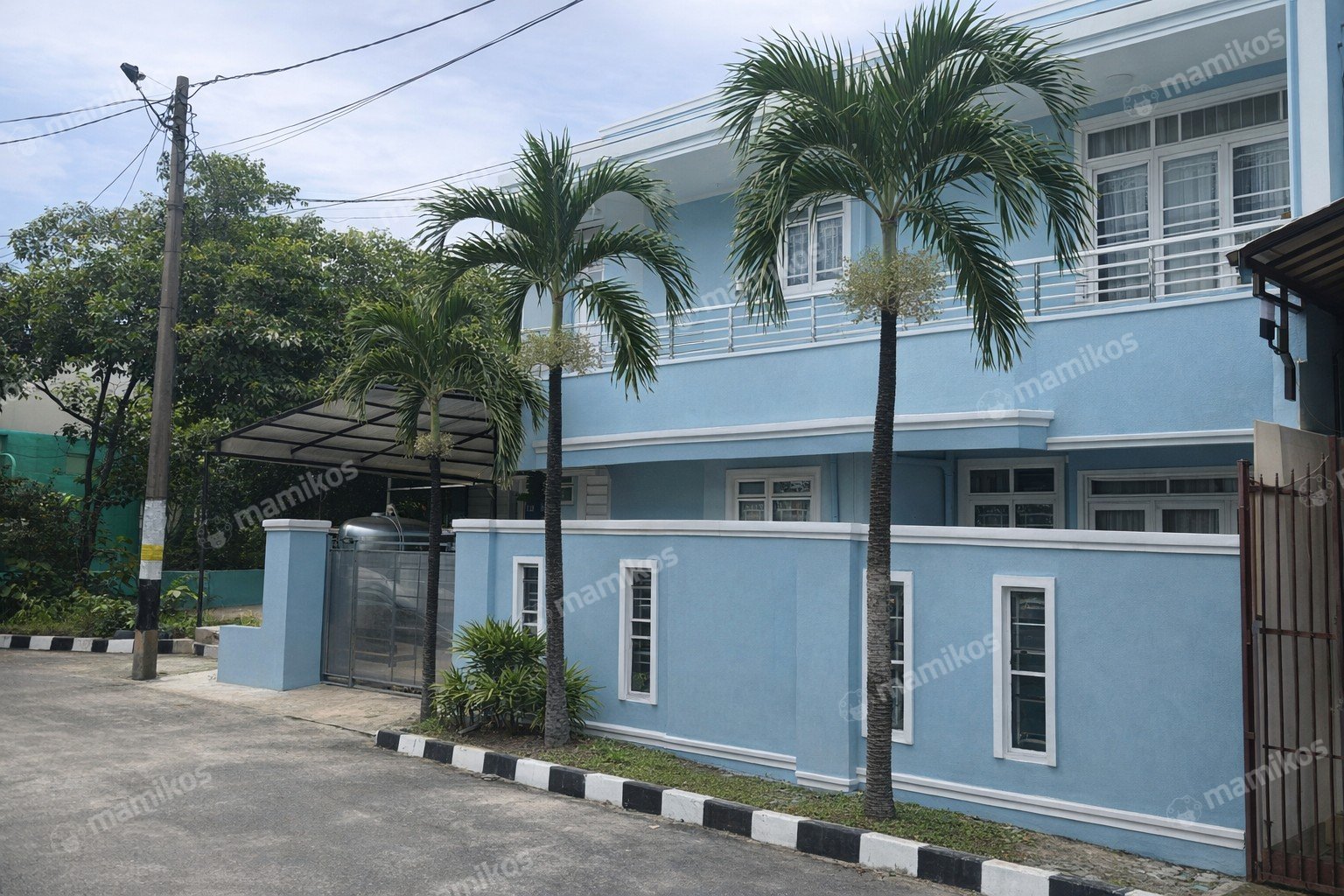 Rumah Sertifikat SHM 6 Kamar Tidur 4 Kamar Mandi Kebon Jeruk Jakarta Barat - Photo 3