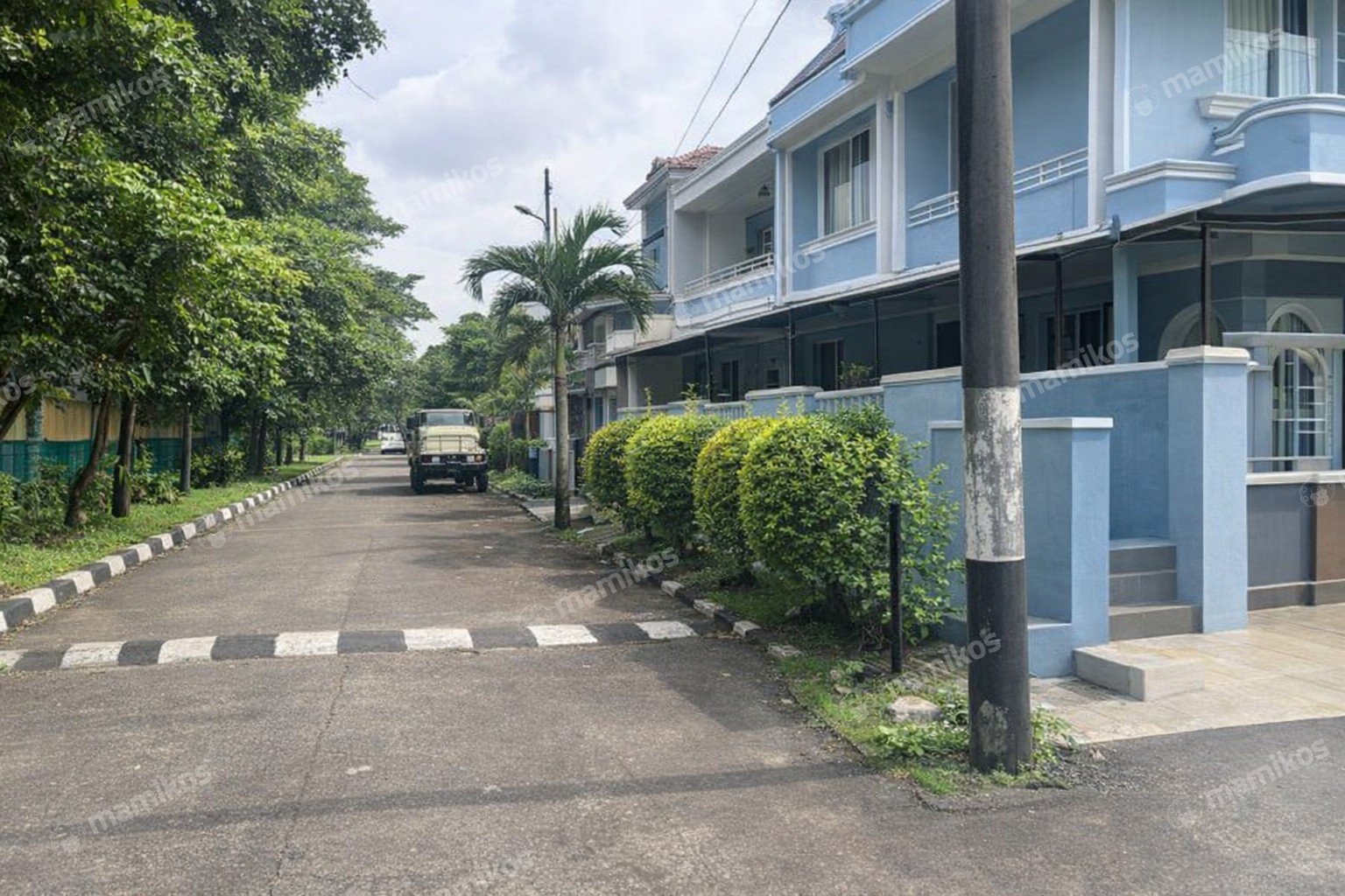 Rumah Sertifikat SHM 6 Kamar Tidur 4 Kamar Mandi Kebon Jeruk Jakarta Barat - Photo 4