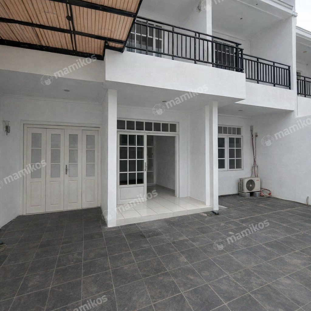 Rumah Sertifikat SHM 4 Kamar Tidur 3 Kamar Mandi Permata Buana Jakarta Barat - Photo 2