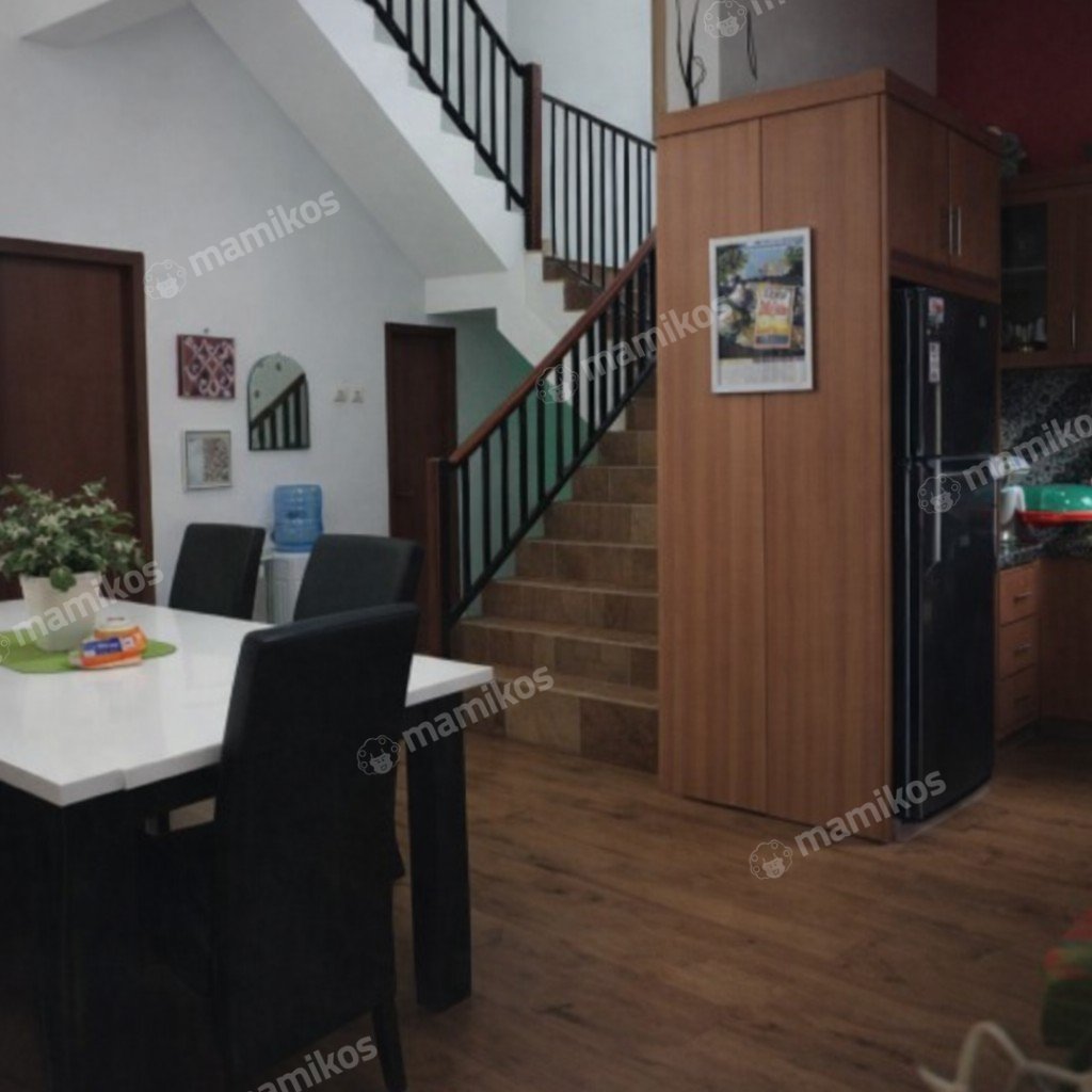 Rumah Sertifikat SHM 4 Kamar Tidur 2 Kamar Mandi Joglo Jakarta Barat - Photo 5