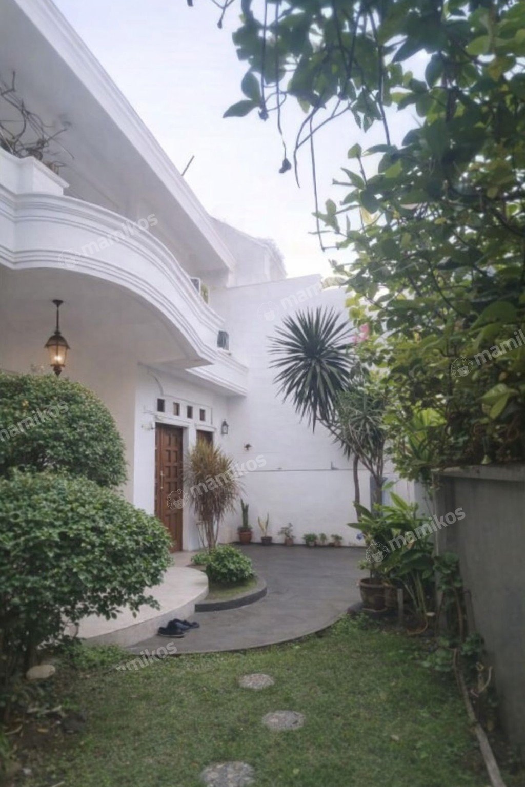 Rumah Sertifikat SHM 6 Kamar Tidur 4 Kamar Mandi Duren Sawit Jakarta Timur - Photo 2