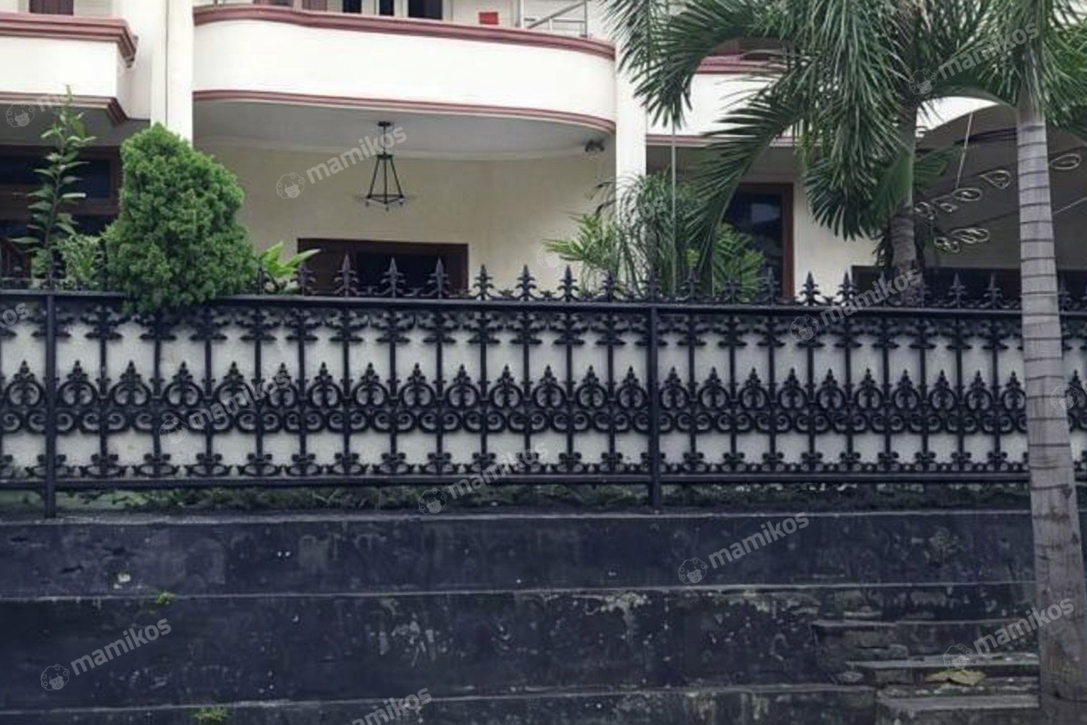 Rumah Sertifikat SHM 6 Kamar Tidur 3 Kamar Mandi Permata Hijau Jakarta Selatan