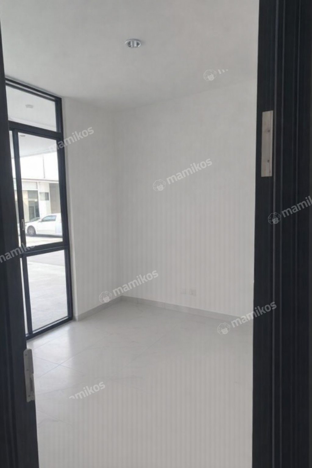 Rumah Sertifikat PPJB 3 Kamar Tidur 2 Kamar Mandi Pantai Indah Kapuk 2 Jakarta Utara - Photo 2