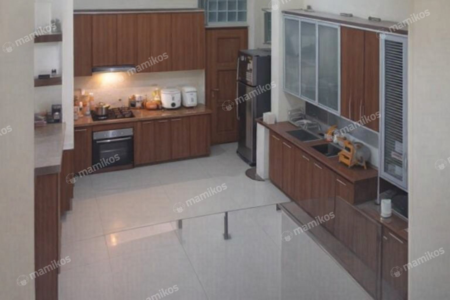 Rumah Sertifikat SHM 4 Kamar Tidur 3 Kamar Mandi Cilandak Jakarta Selatan - Photo 5