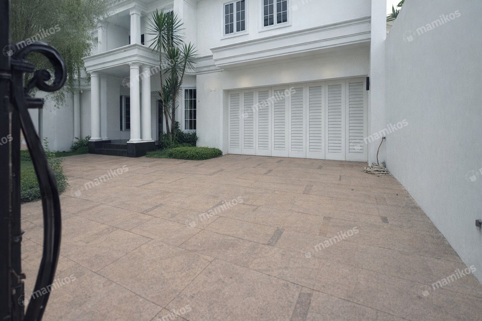 Rumah Baru Sertifikat SHM 5 Kamar Tidur Pondok Indah Jakarta Selatan - Photo 4