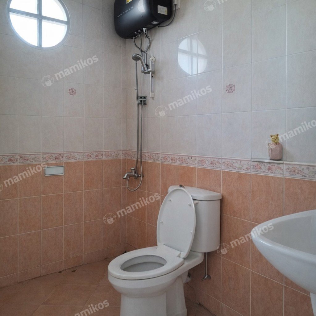 Rumah Sertifikat SHM 5 Kamar Tidur 3 Kamar Mandi Legenda Wisata Jakarta Timur - Photo 5