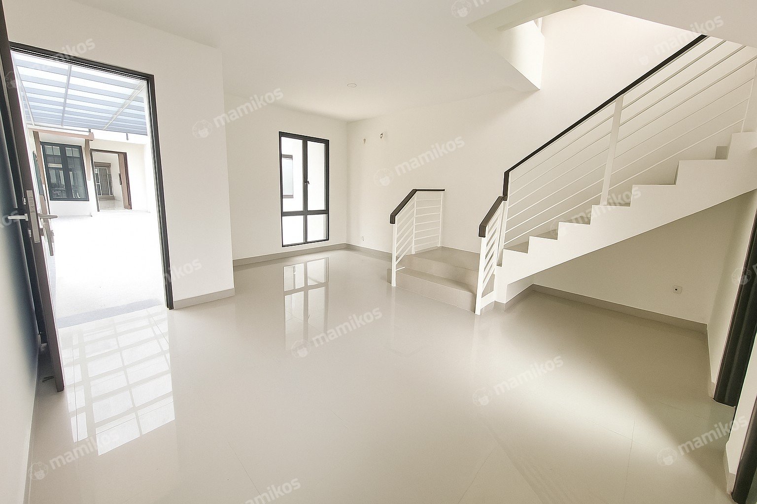 Rumah Sertifikat SHM 2 Kamar Tidur 2 Kamar Mandi Jakarta Garden City Jakarta Timur - Photo 2