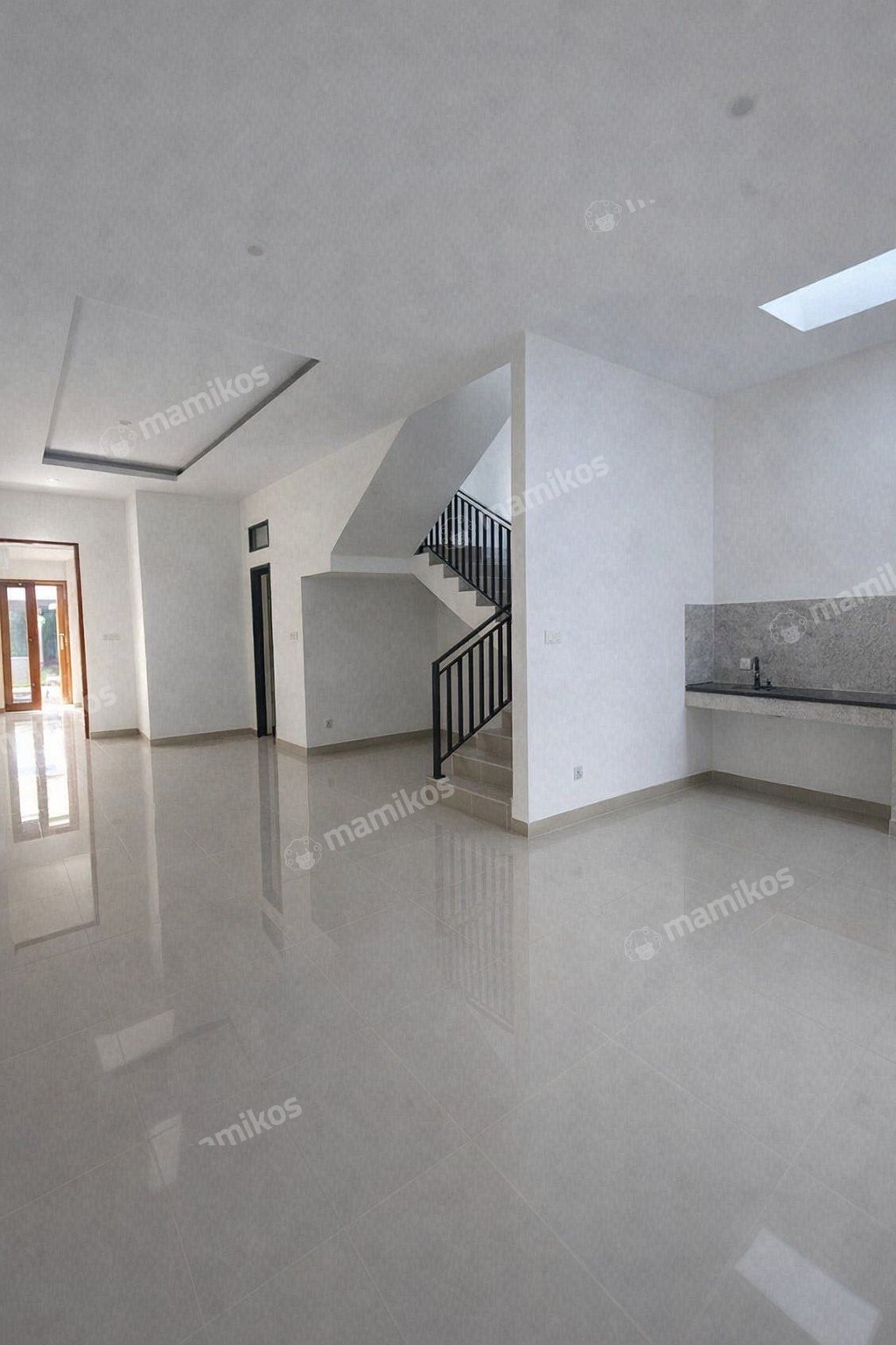 Rumah Sertifikat SHM 3 Kamar Tidur 3 Kamar Mandi Meruya Jakarta Barat - Photo 2