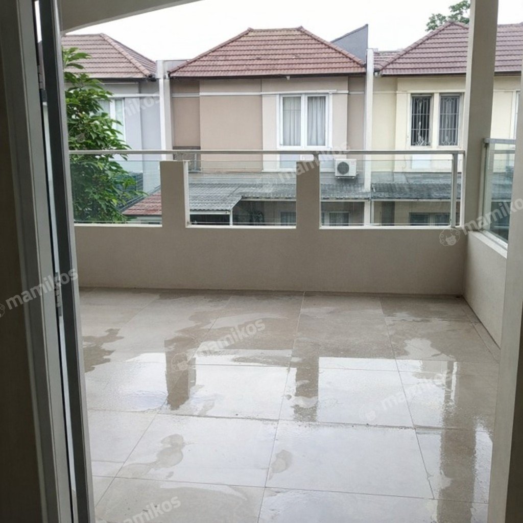 Rumah Sertifikat SHM 4 Kamar Tidur 3 Kamar Mandi Kota Wisata Jakarta Timur - Photo 4