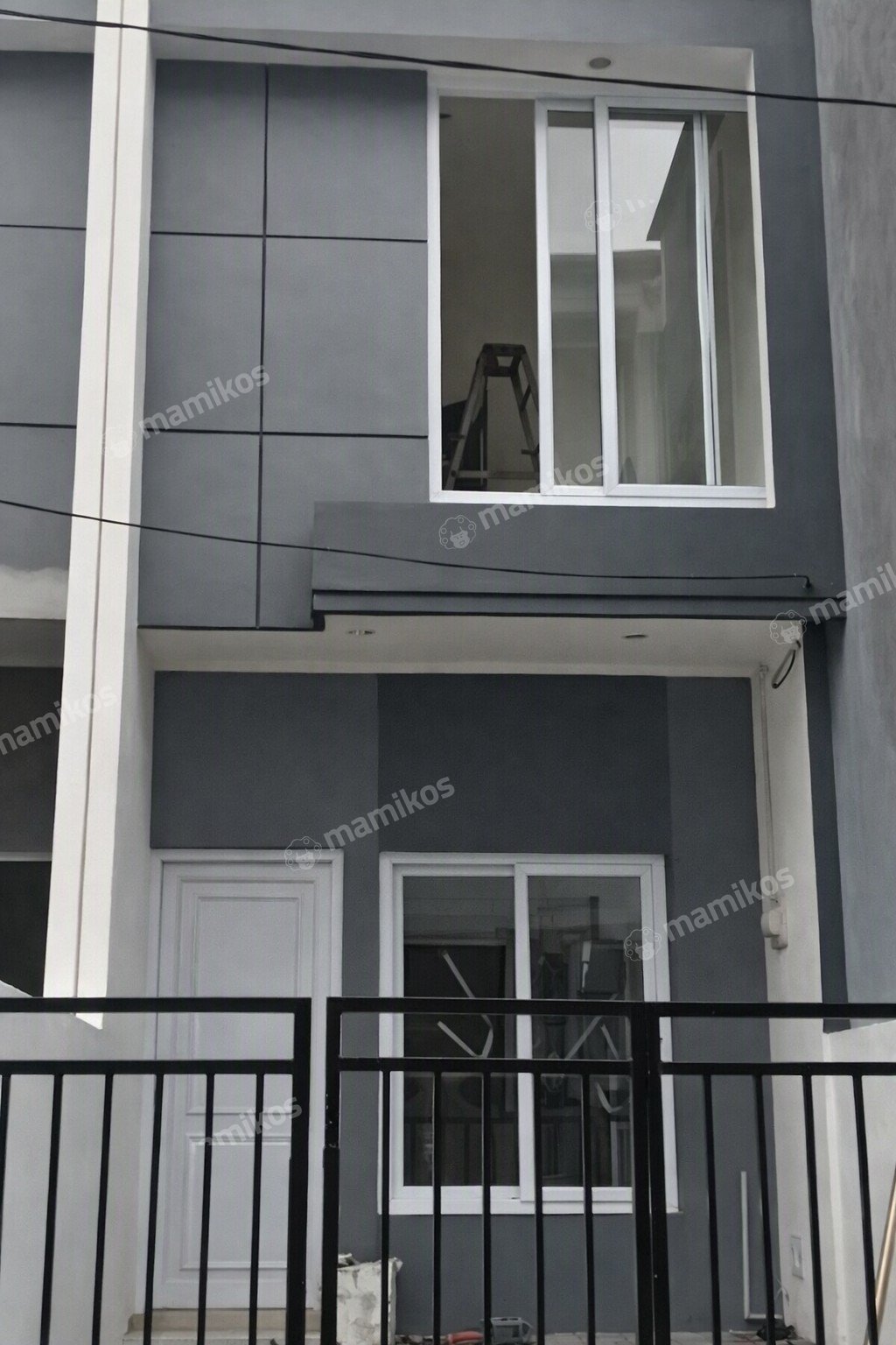 Rumah Sertifikat HGB 3 Kamar Tidur 3 Kamar Mandi Kelapa Gading Jakarta Utara - Photo 2