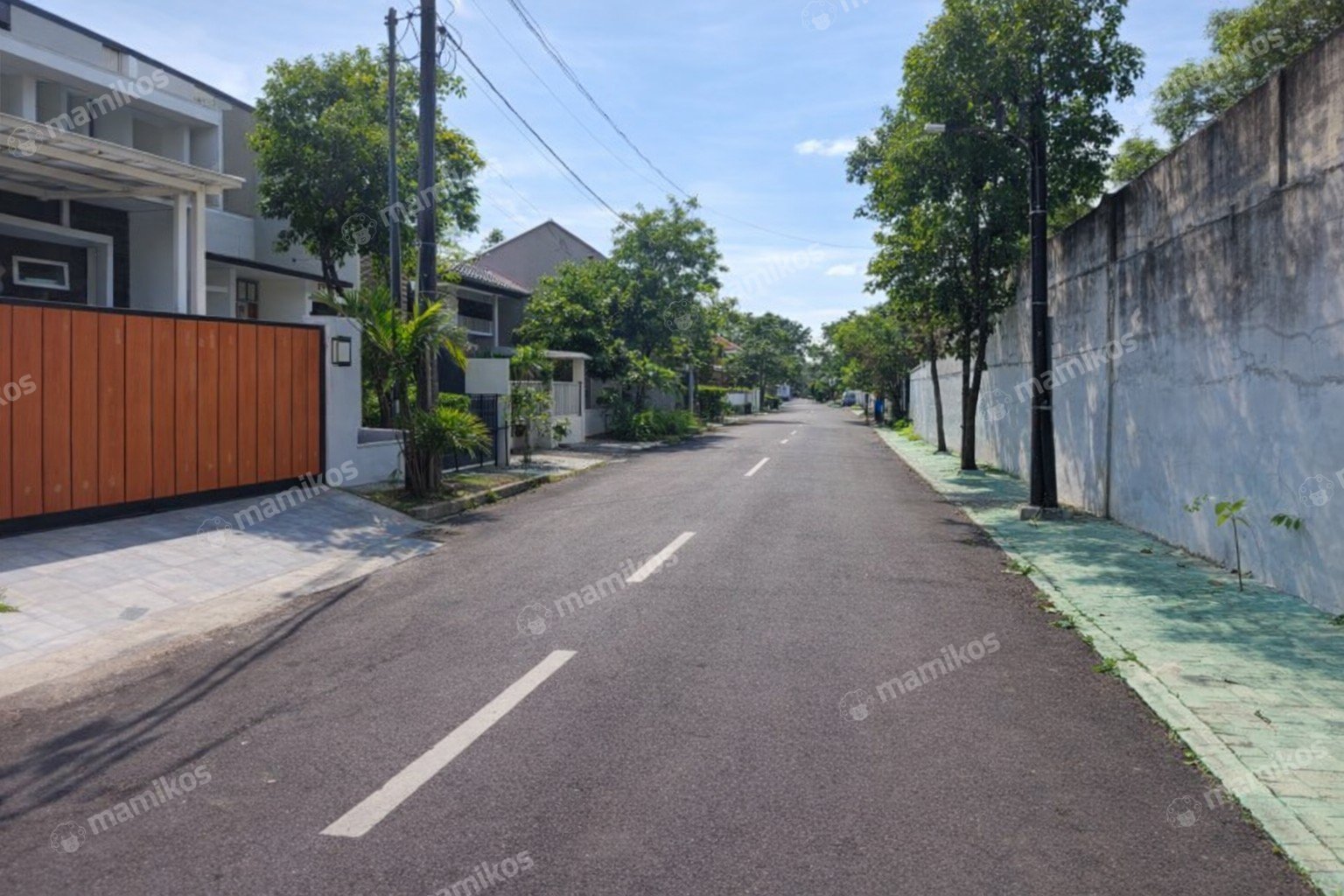 Rumah Sertifikat SHM 4 Kamar Tidur 3 Kamar Mandi Pondok Kopi Jakarta Timur - Photo 2
