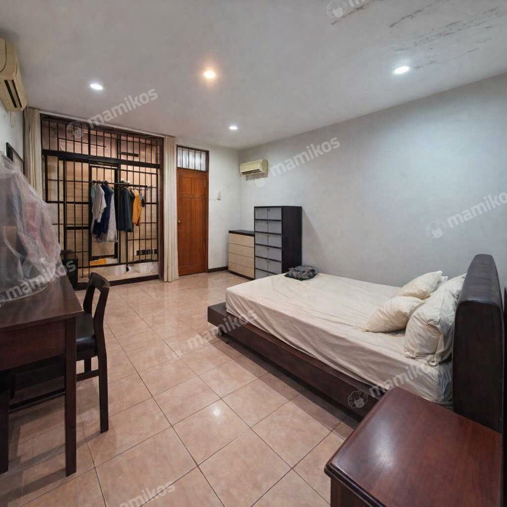 Rumah Sertifikat SHM 5 Kamar Tidur 3 Kamar Mandi Pulomas Jakarta Timur - Photo 5