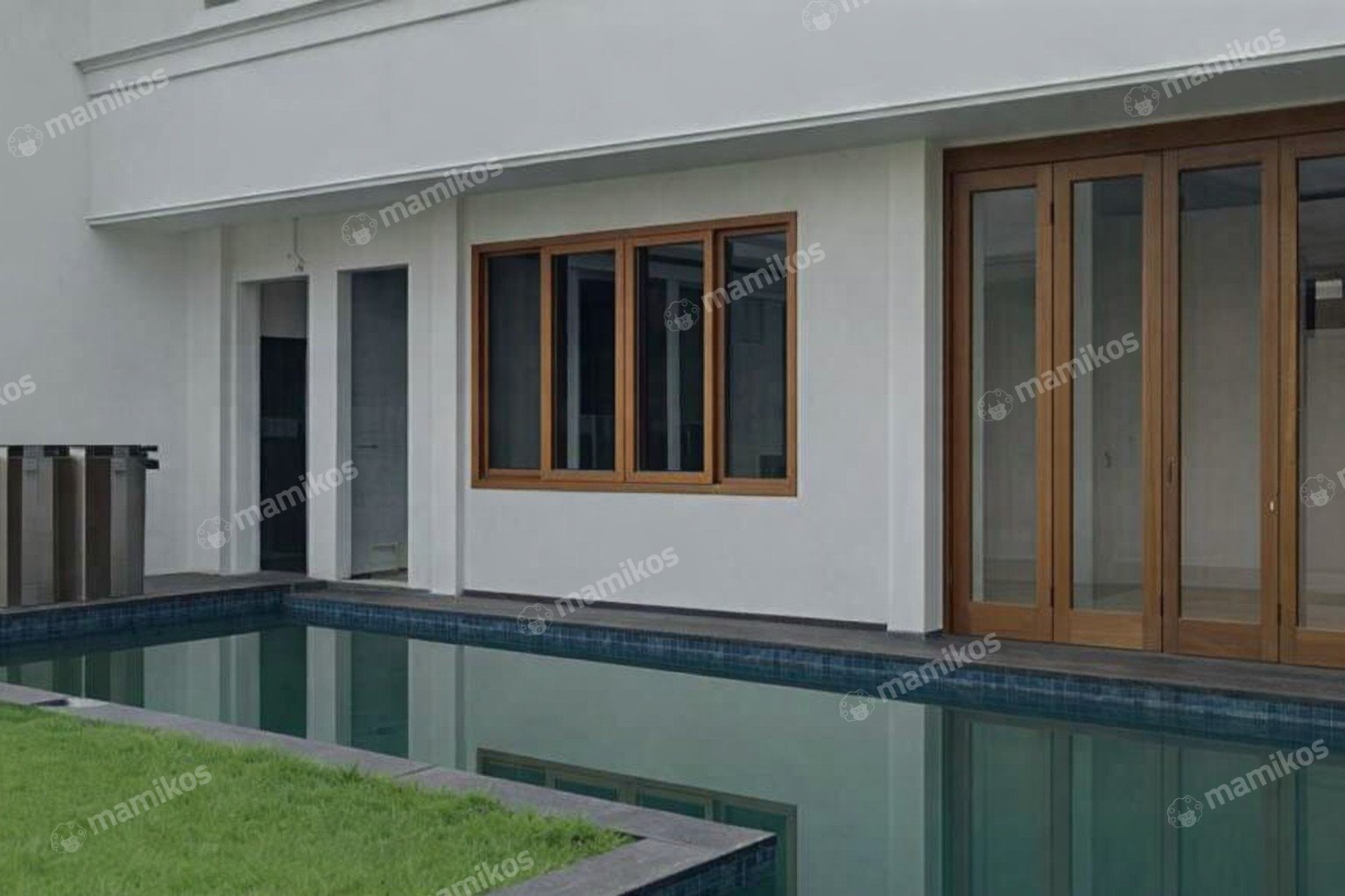Rumah Sertifikat SHM 6 Kamar Tidur 6 Kamar Mandi Kemang Jakarta Selatan