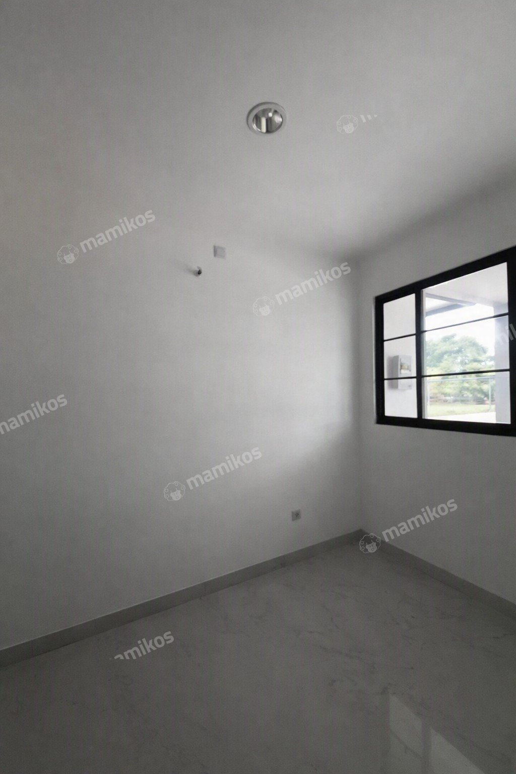 Rumah Sertifikat HGB 3 Kamar Tidur 3 Kamar Mandi Golf Island Jakarta Utara - Photo 5