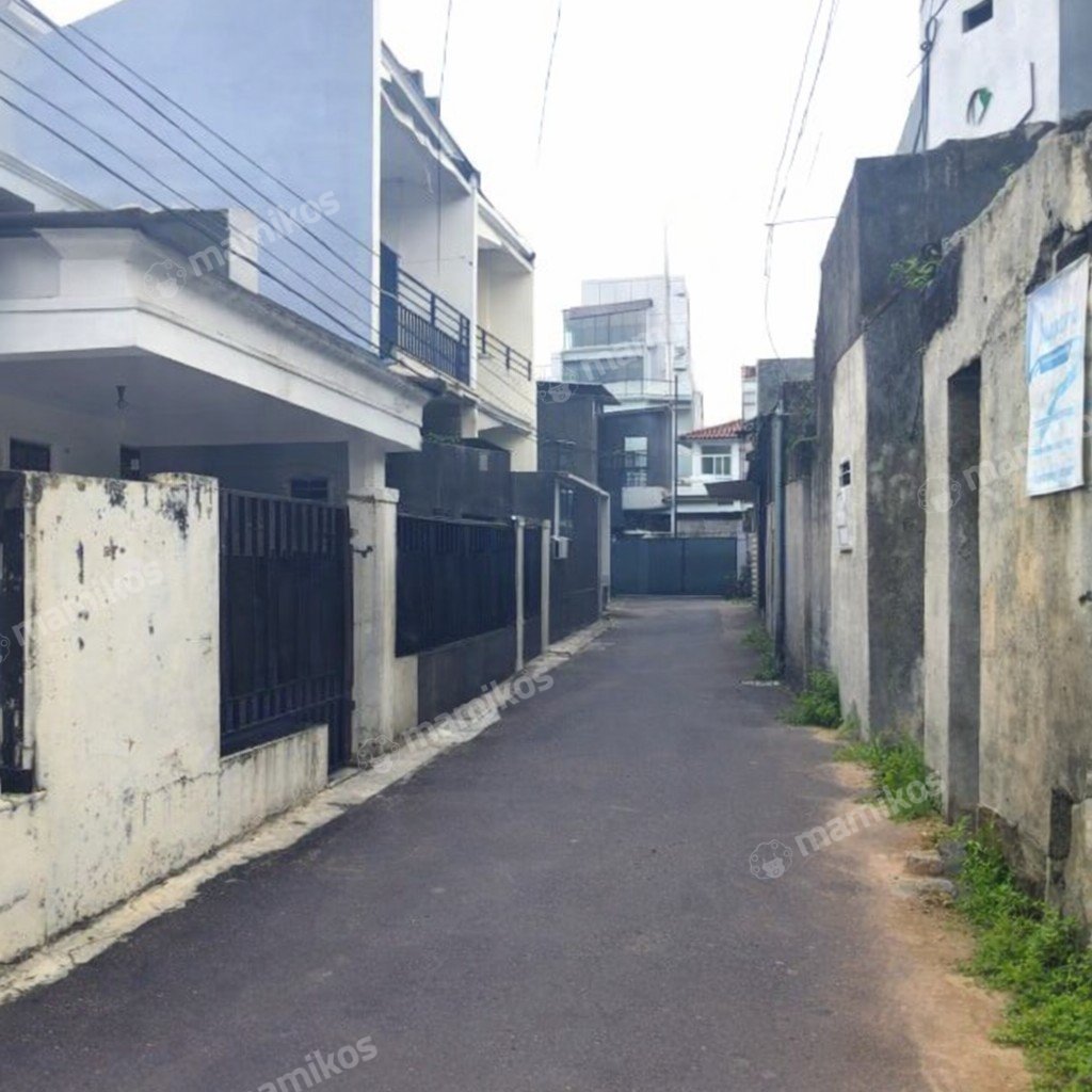 Rumah Sertifikat SHM 3 Kamar Tidur 2 Kamar Mandi Tanjung Duren Jakarta Barat - Photo 2