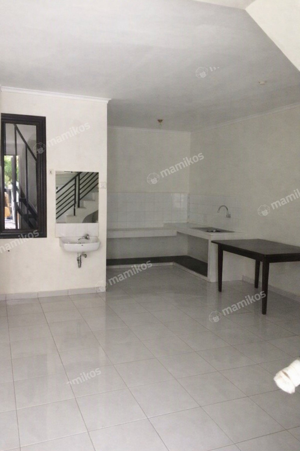Rumah Sertifikat SHM 3 Kamar Tidur 2 Kamar Mandi Kelapa Gading Jakarta Utara - Photo 4