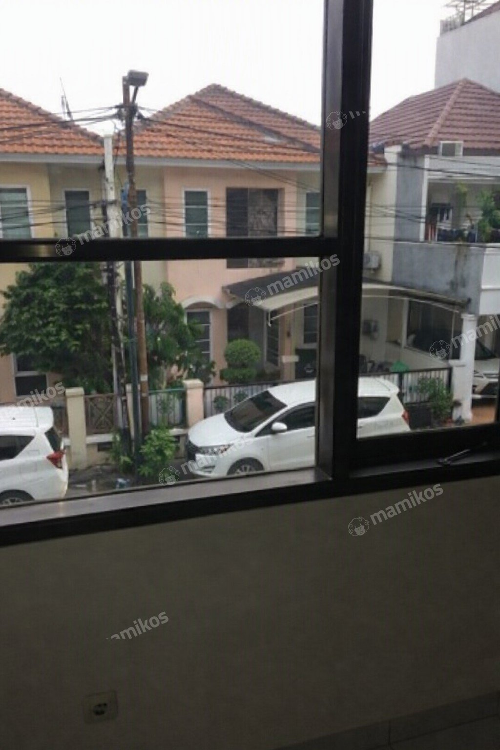 Rumah Sertifikat SHM 3 Kamar Tidur 2 Kamar Mandi Kelapa Gading Jakarta Utara - Photo 5