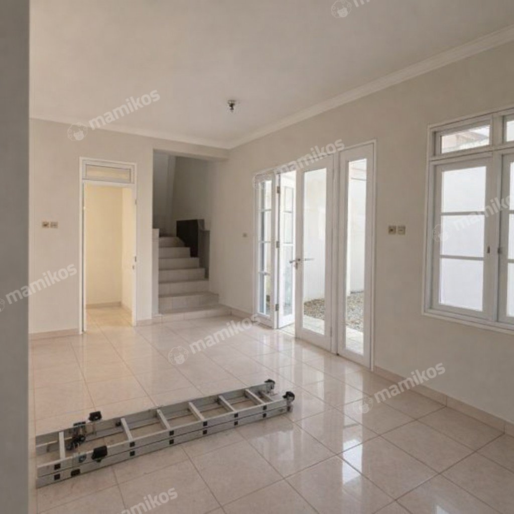 Rumah Sertifikat SHM 4 Kamar Tidur 3 Kamar Mandi Citra Grand Jakarta Timur - Photo 3