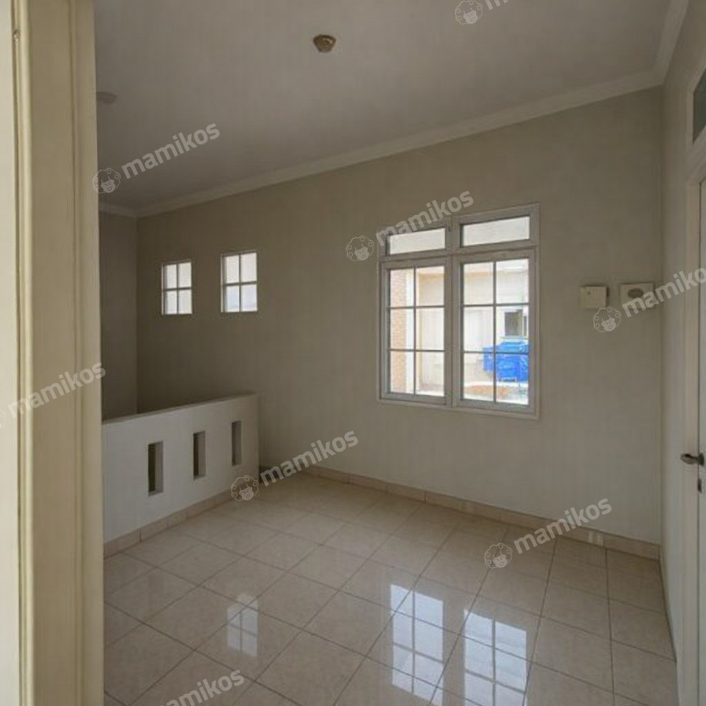 Rumah Sertifikat SHM 4 Kamar Tidur 3 Kamar Mandi Citra Grand Jakarta Timur - Photo 5