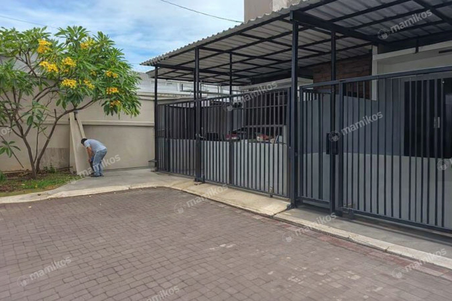 Rumah Sertifikat SHM 3 Kamar Tidur 3 Kamar Mandi Citra Garden Jakarta Barat