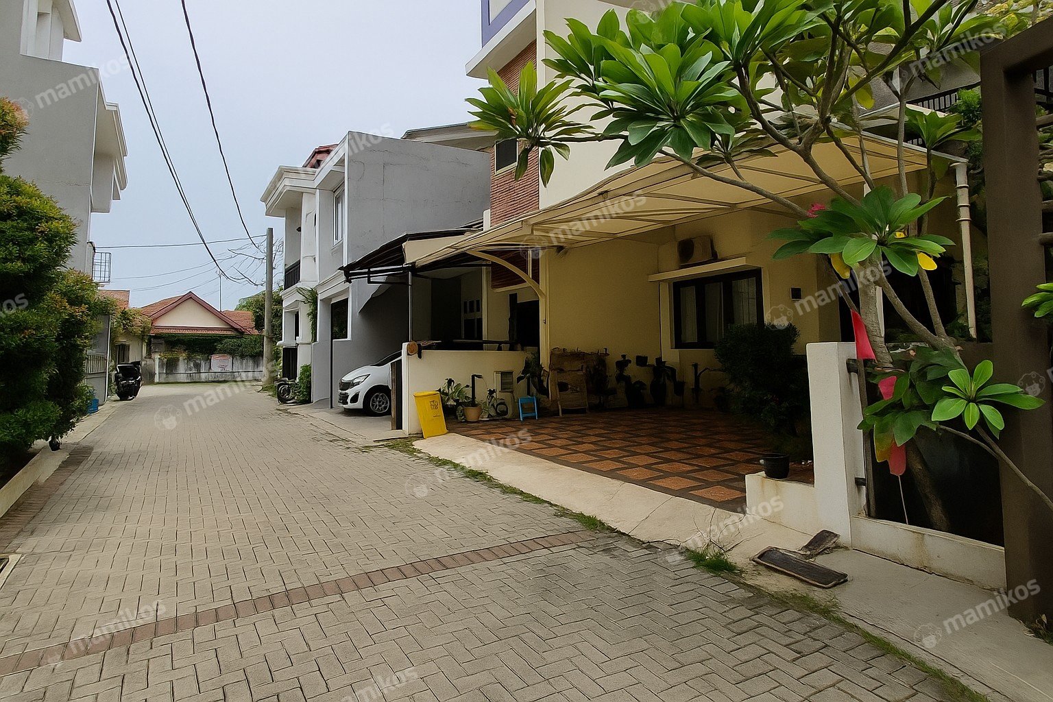 Rumah 4KT 3KM Pejaten Jakarta Selatan