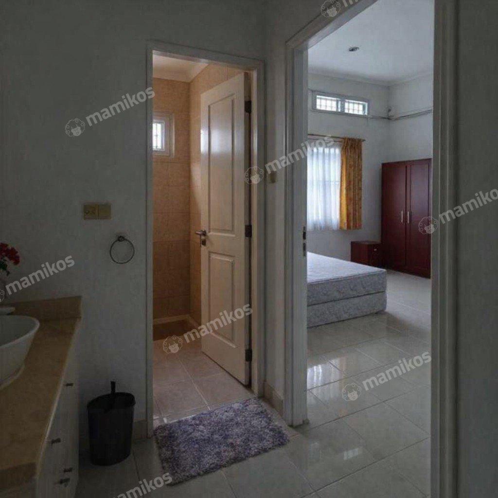 Rumah Sertifikat SHM 2 Kamar Tidur 2 Kamar Mandi Jelambar Jakarta Barat - Photo 3